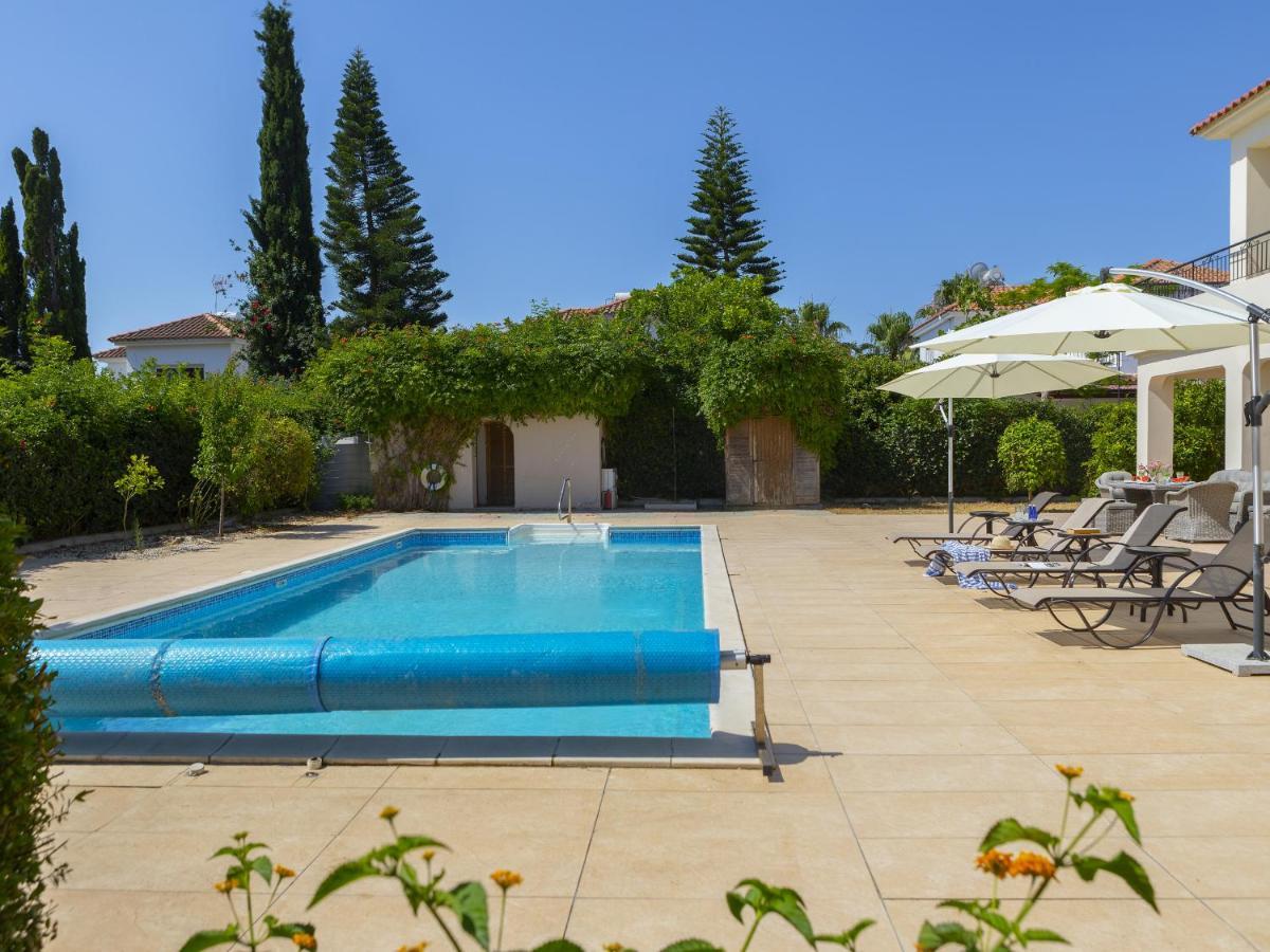 Meneou Seaside Mansion 7 Villa Larnaca Exterior photo