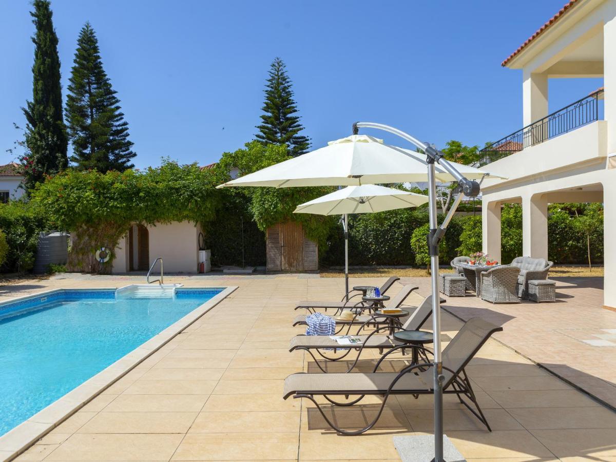 Meneou Seaside Mansion 7 Villa Larnaca Exterior photo