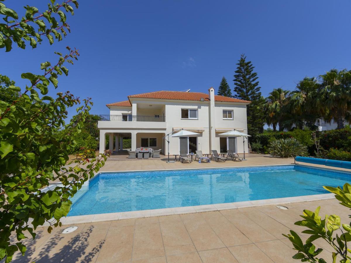 Meneou Seaside Mansion 7 Villa Larnaca Exterior photo