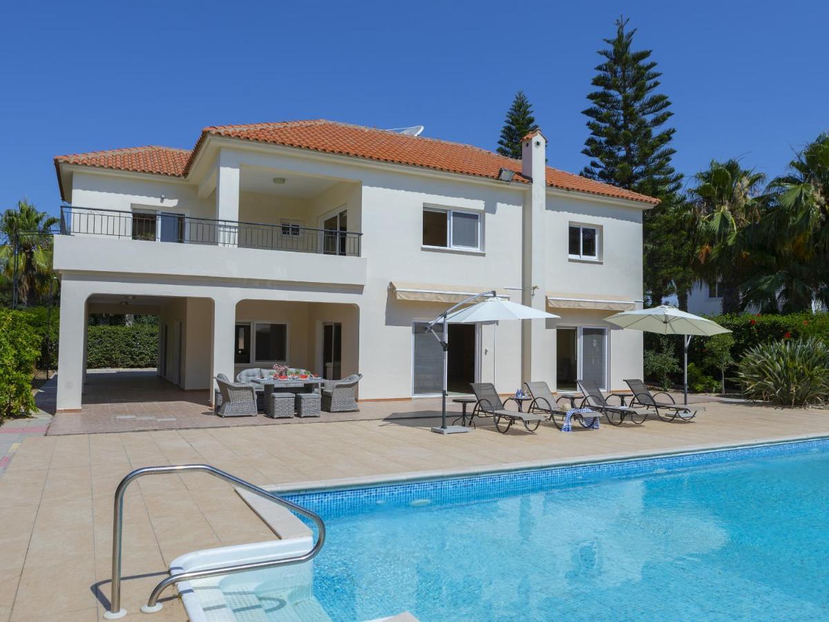 Meneou Seaside Mansion 7 Villa Larnaca Exterior photo